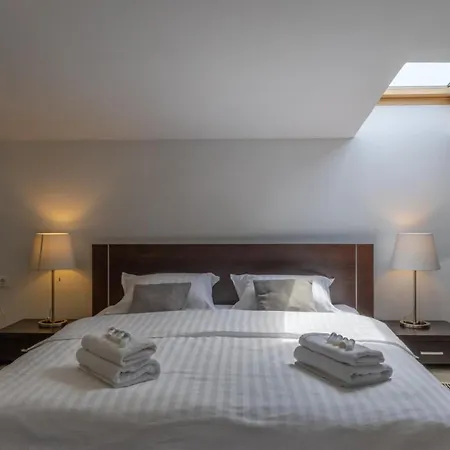 Gigi By Guide * 波雷奇